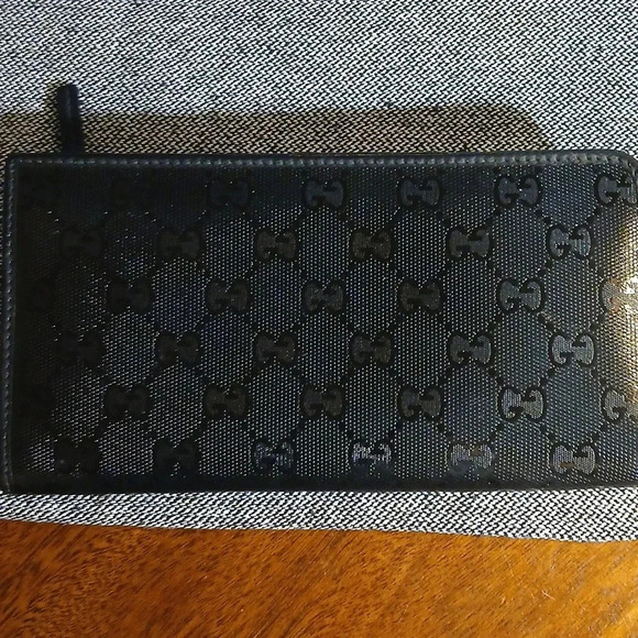 AUTHENTIC GUCCI BLACK WALLET GG LOGOS - Picture 1 of 16